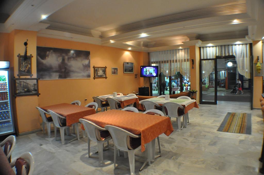 Akerdem Hotel *